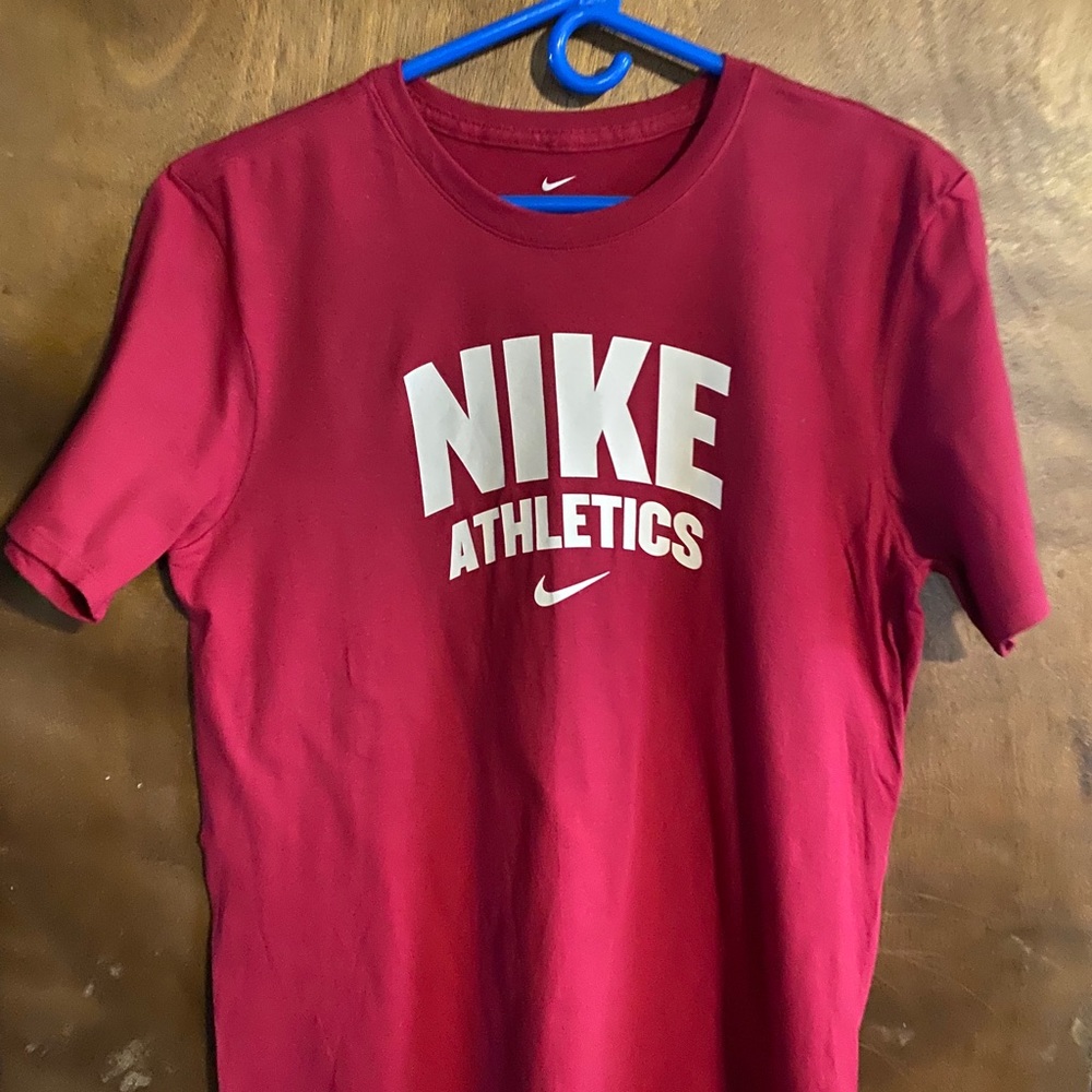 NWOT Nike Men’s T-shirt, Size M